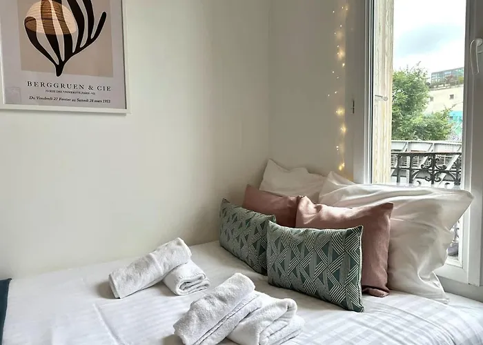325 Bardot - Cosy Center Apartment *